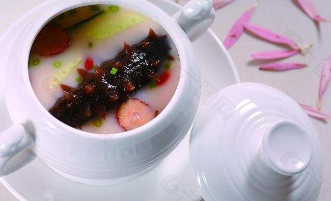 活海參養(yǎng)生湯圖片