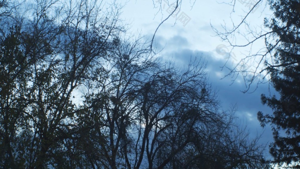 天空