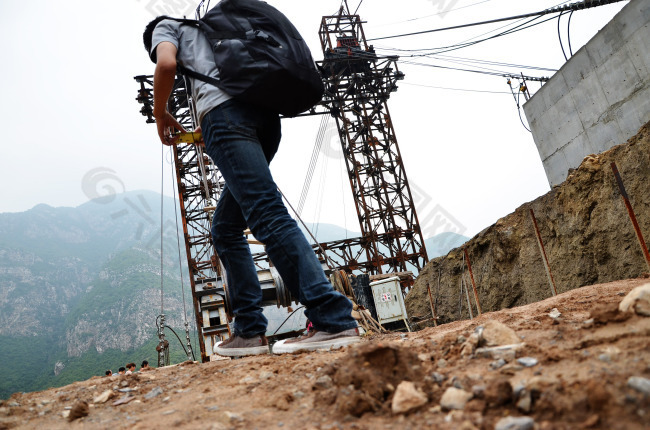 登山