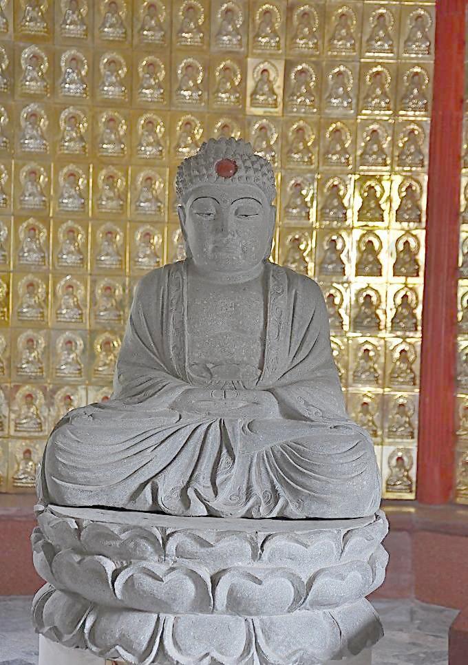石雕觀音座蓮圖片