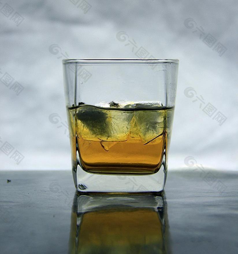 商業(yè)酒水自拍圖片