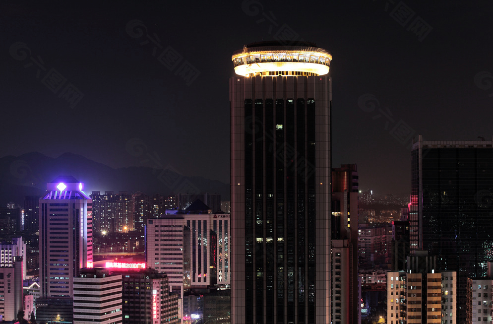 深圳建筑群夜景图片