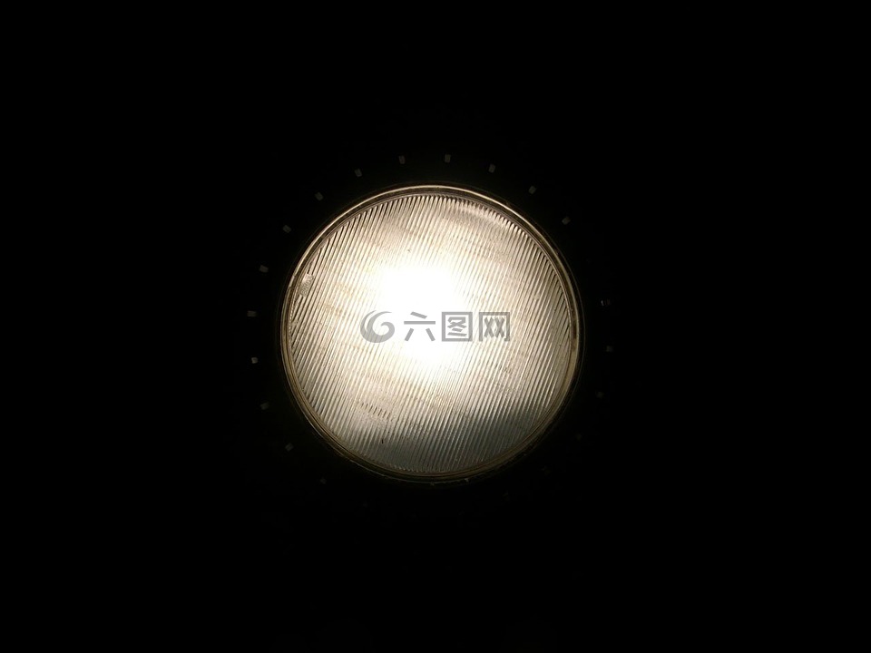 前燈,圓,關(guān)于