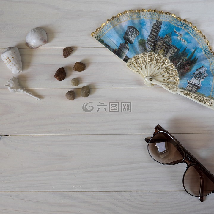 夏天,炮彈,鵝卵石
