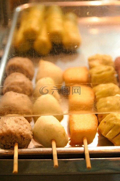 小吃,吃,輕咬