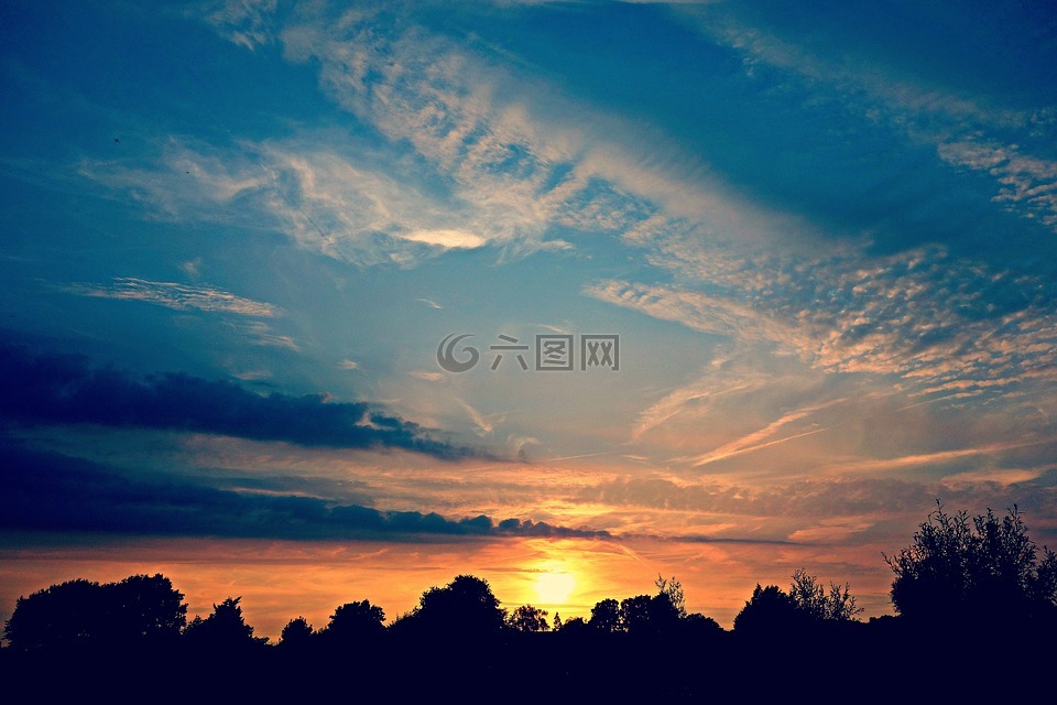 日落,傍晚的天空,黄昏
