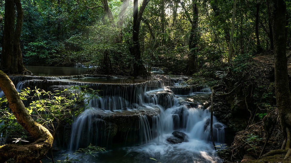 清邁湄卡敏瀑布,北碧府,旅游景點