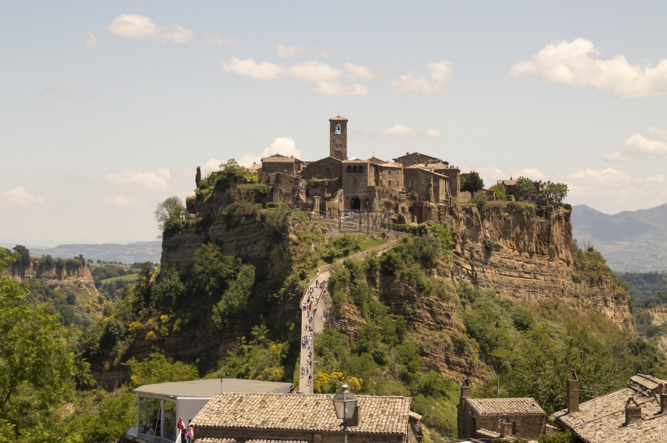 奇維塔,bagnoregio,小山