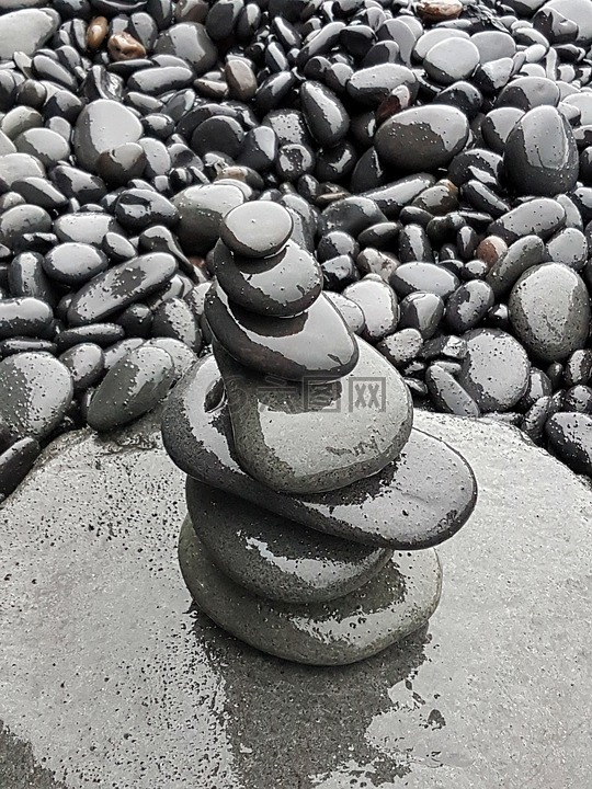黑色的石頭,熔巖石,冰島