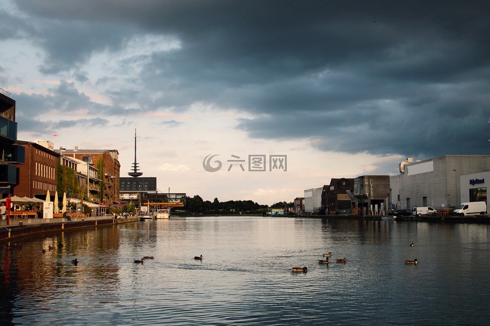 戏剧性的天空,端口,天空