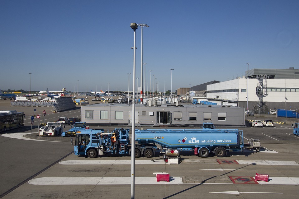 斯希普霍爾,荷蘭皇家航空公司,荷蘭