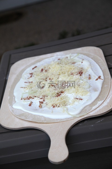 側(cè)旺火酒店,阿爾薩斯,培根魔方