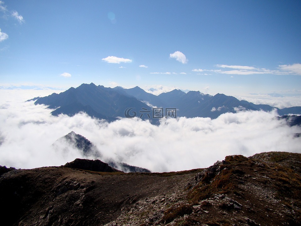 山,徒步旅行,云