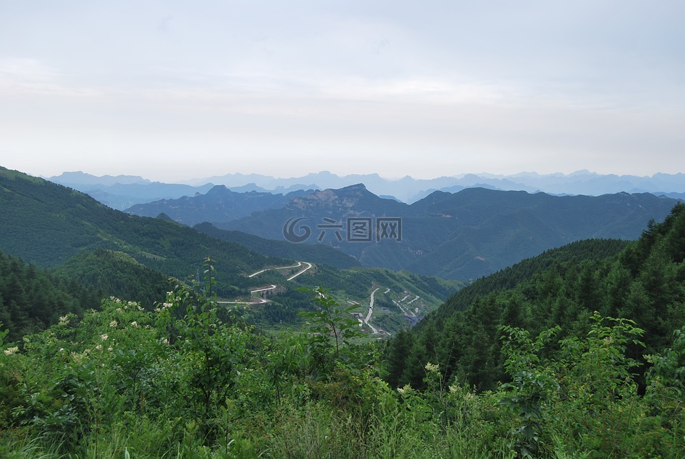 山,天空,山路