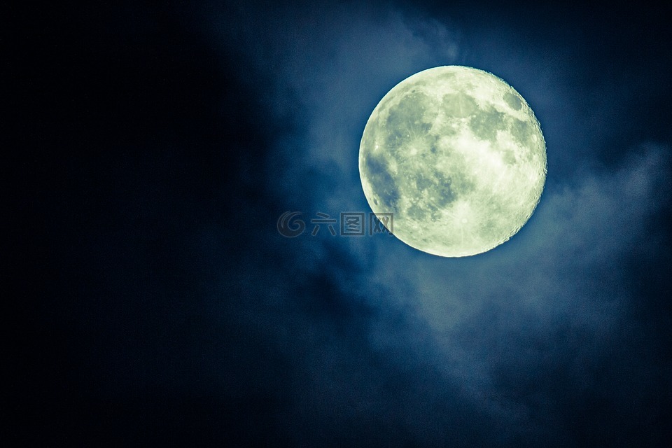 月亮,夜晚的天空,满月