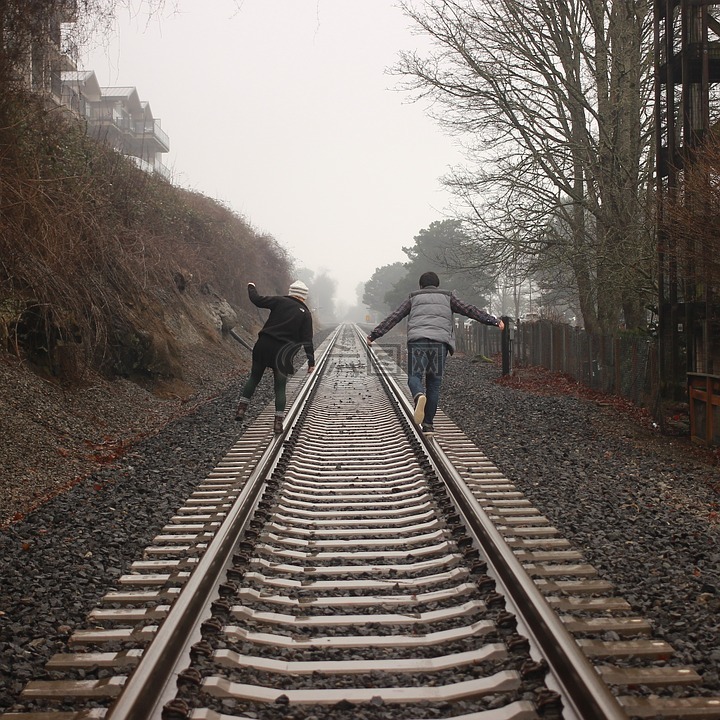 人,火車鐵軌,鐵路
