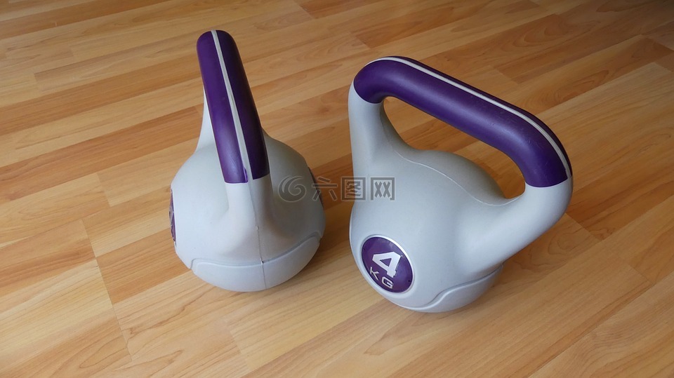 球的砝碼,壺,啞鈴