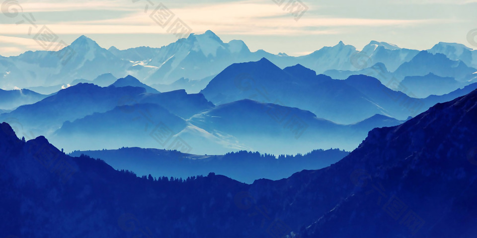 巍峨壯觀起伏山脈淘寶banner背景