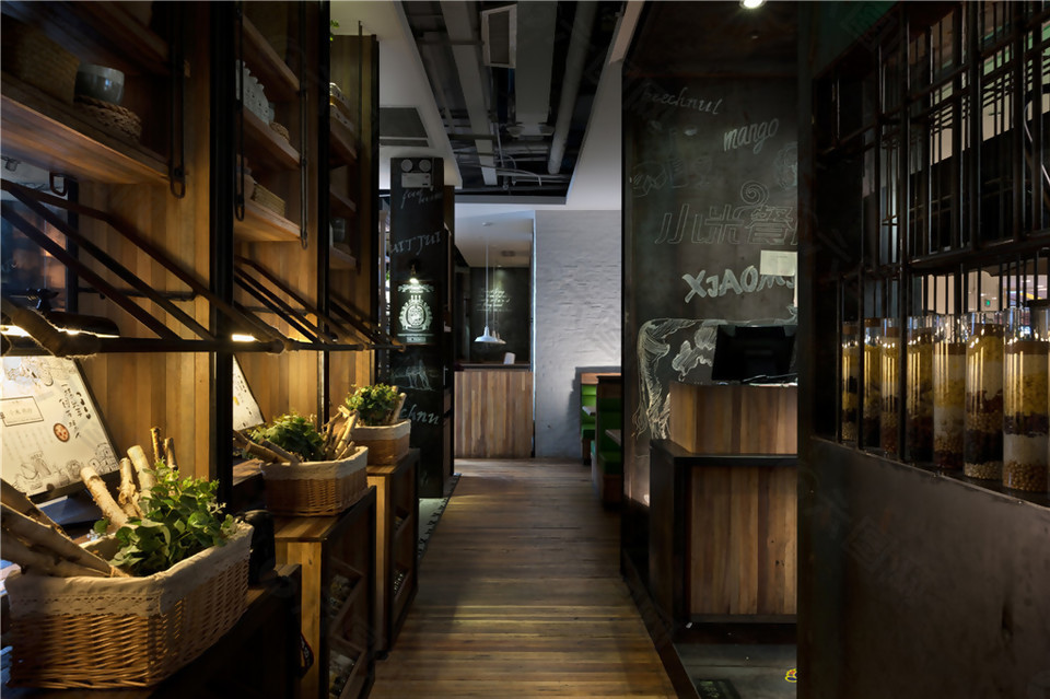 復(fù)古室內(nèi)餐廳走廊裝修效果圖