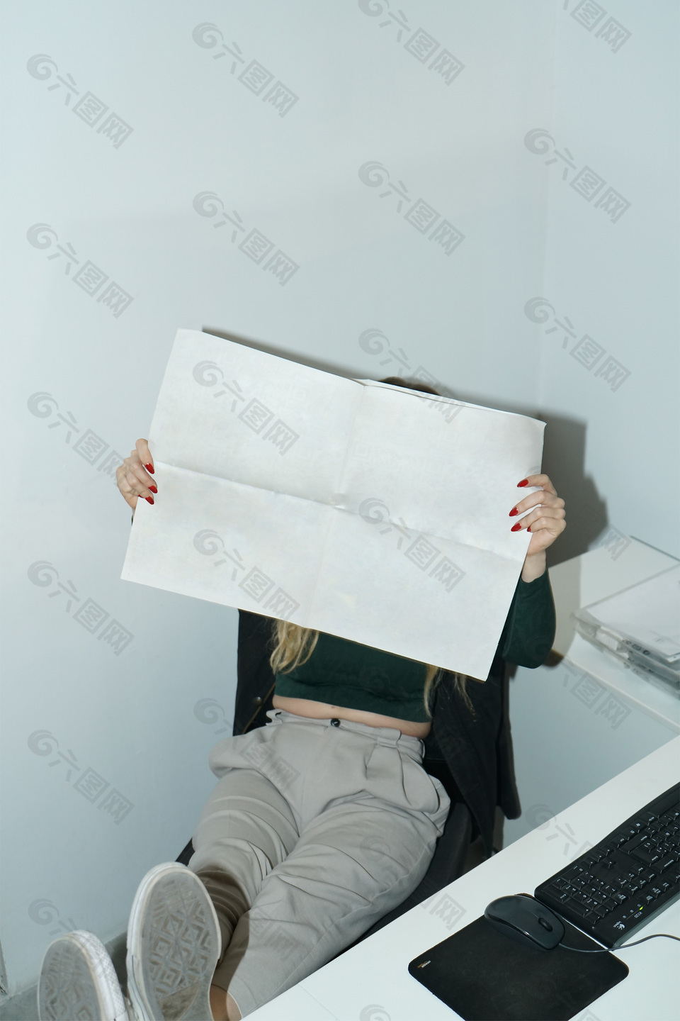 時尚潮流單張海報效果圖展示樣機