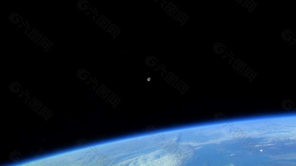 从太空中拍地球视频