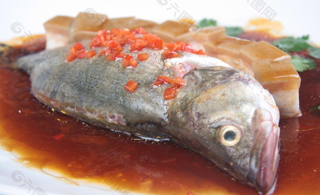 肉烧桂鱼图片