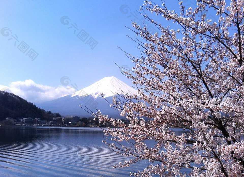 富士山下PPT模板