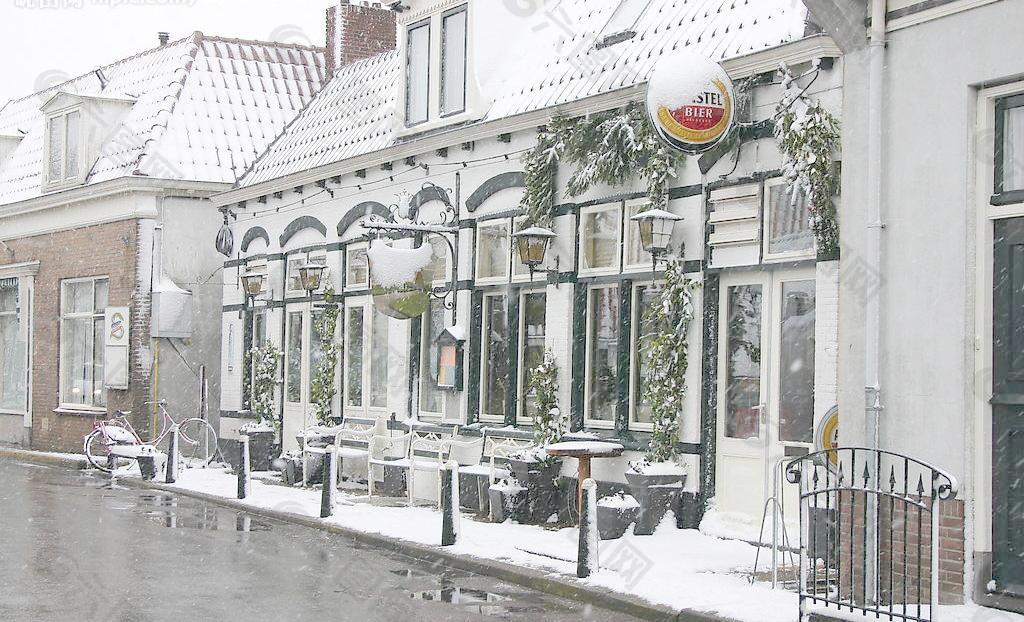 欧式街道雪景图片