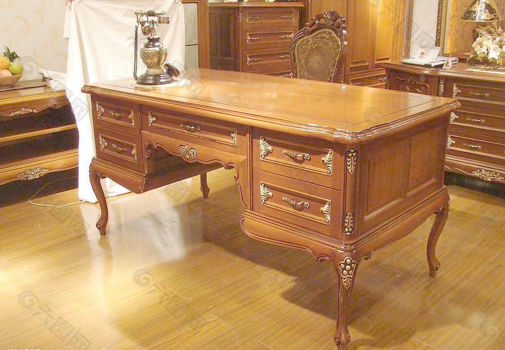 经典欧式家具办公桌（书桌）图片