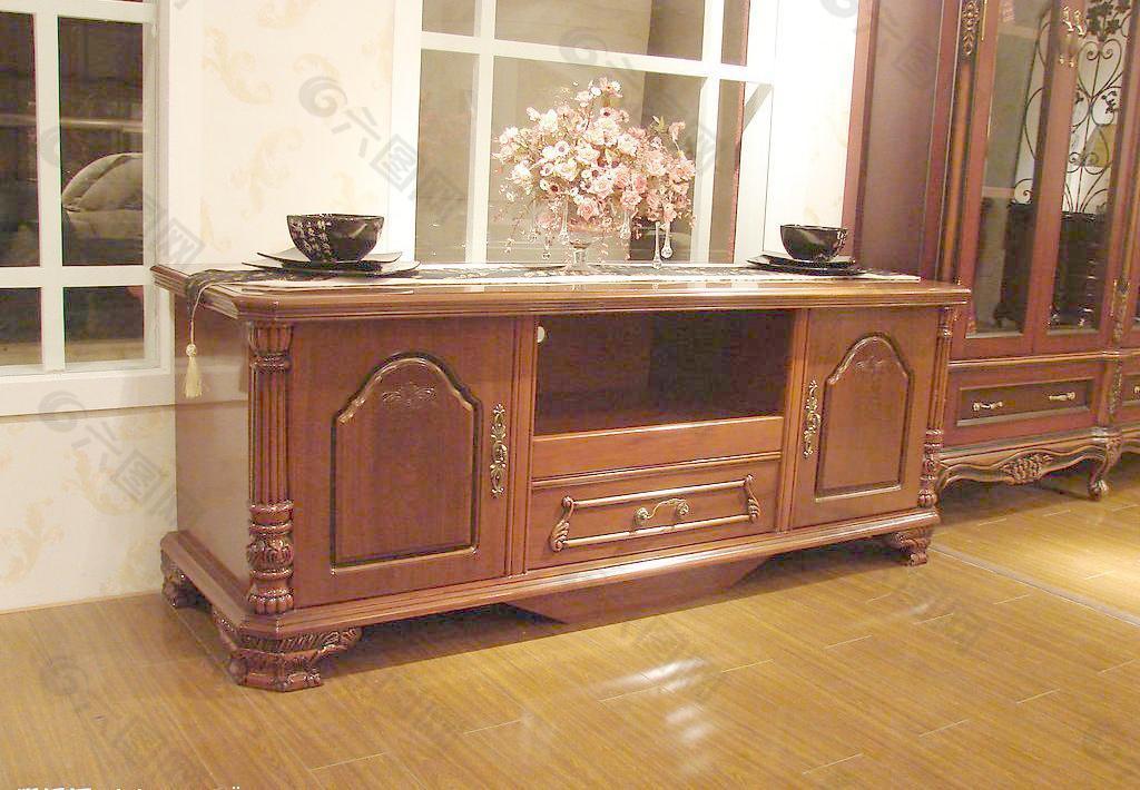 经典欧式家具厅柜（电视柜）图片