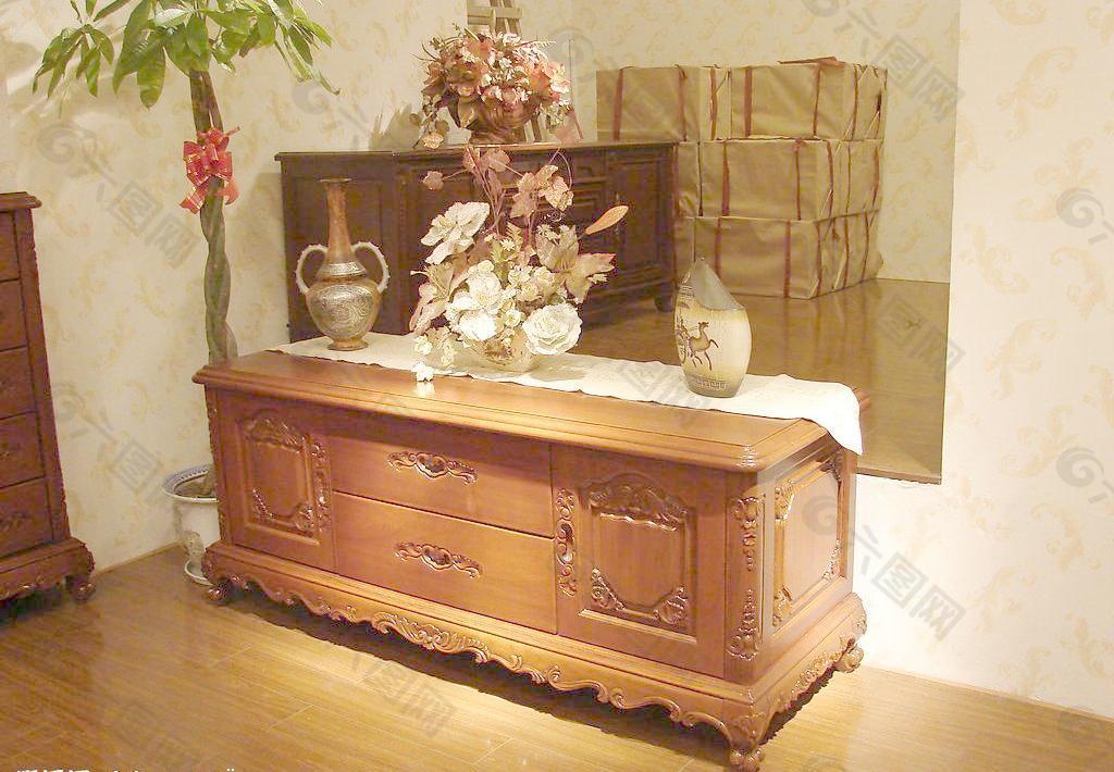 经典欧式家具厅柜（电视柜）图片