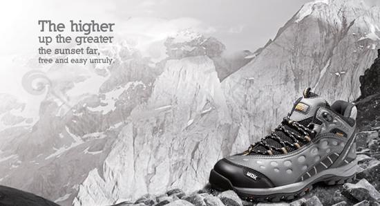 户外运动登山鞋PSD广告设计