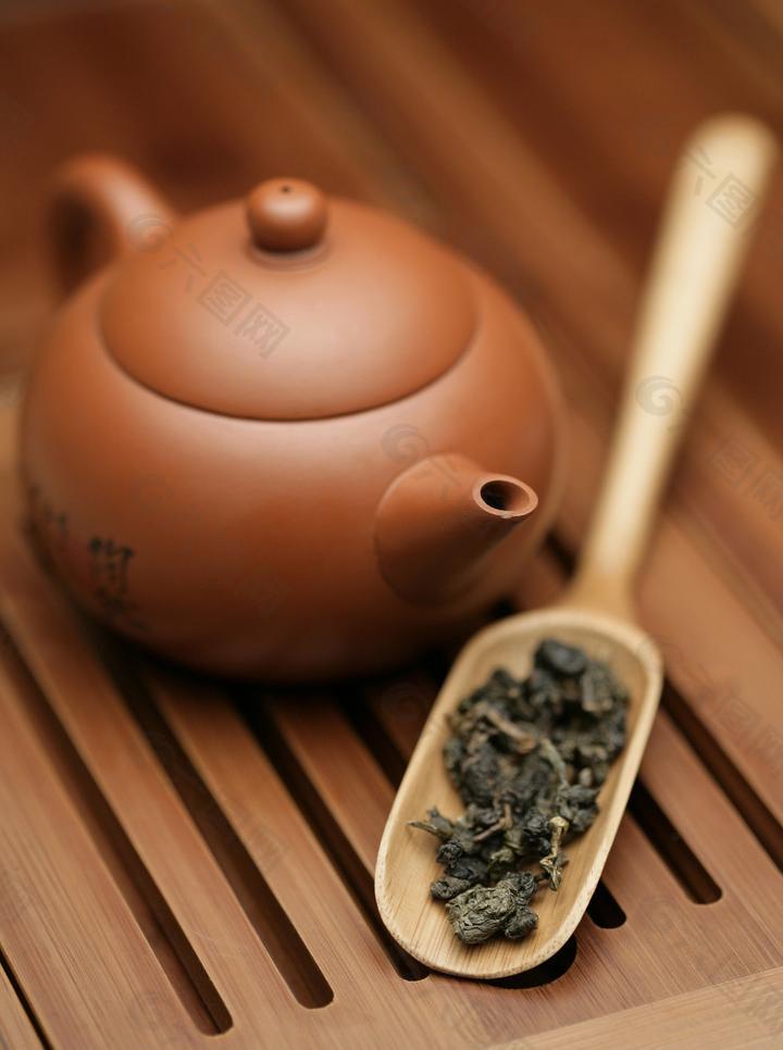 泡茶茶具情景图 乌龙茶叶图片