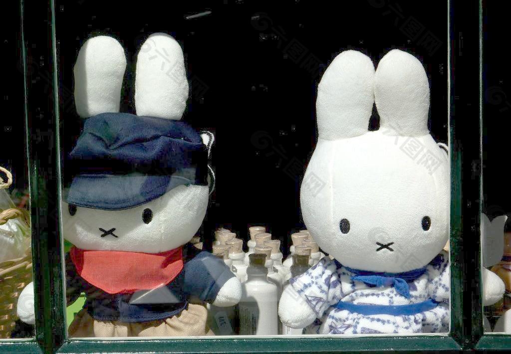 miffy兔子图片