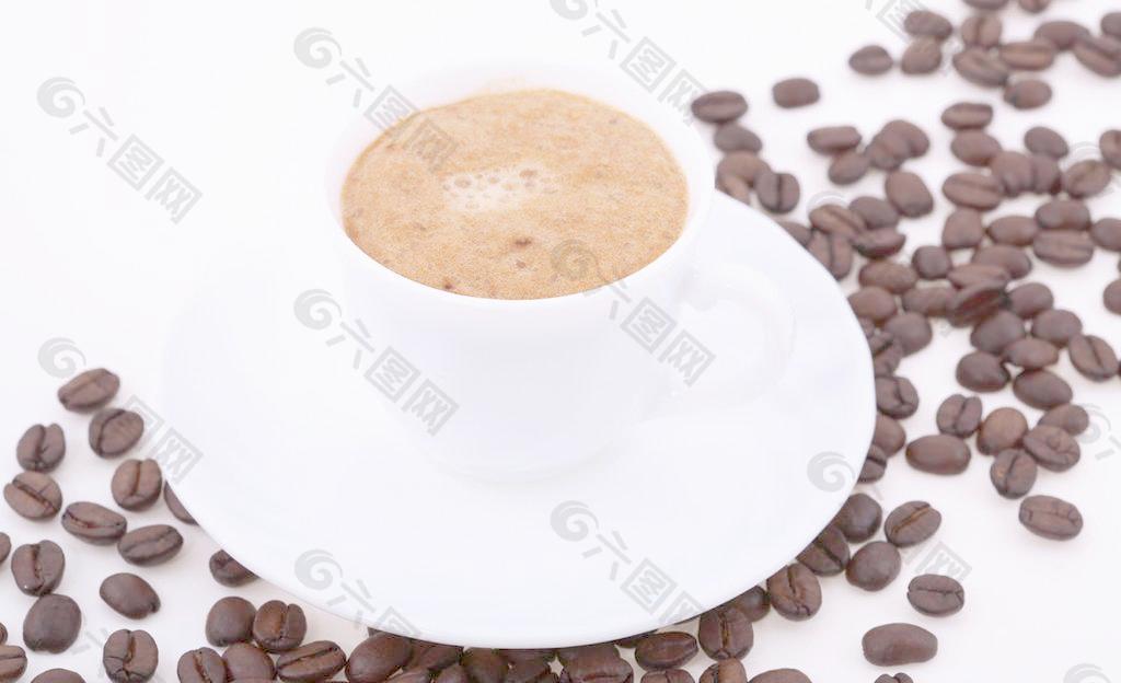 牛奶加咖啡图片