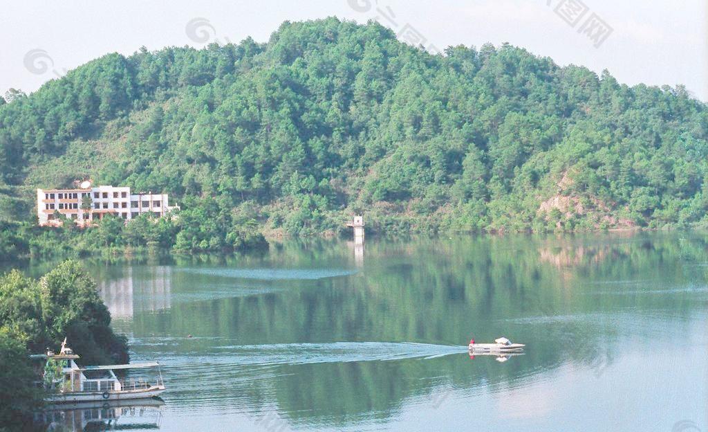 南丰潭湖旅游风景区图片