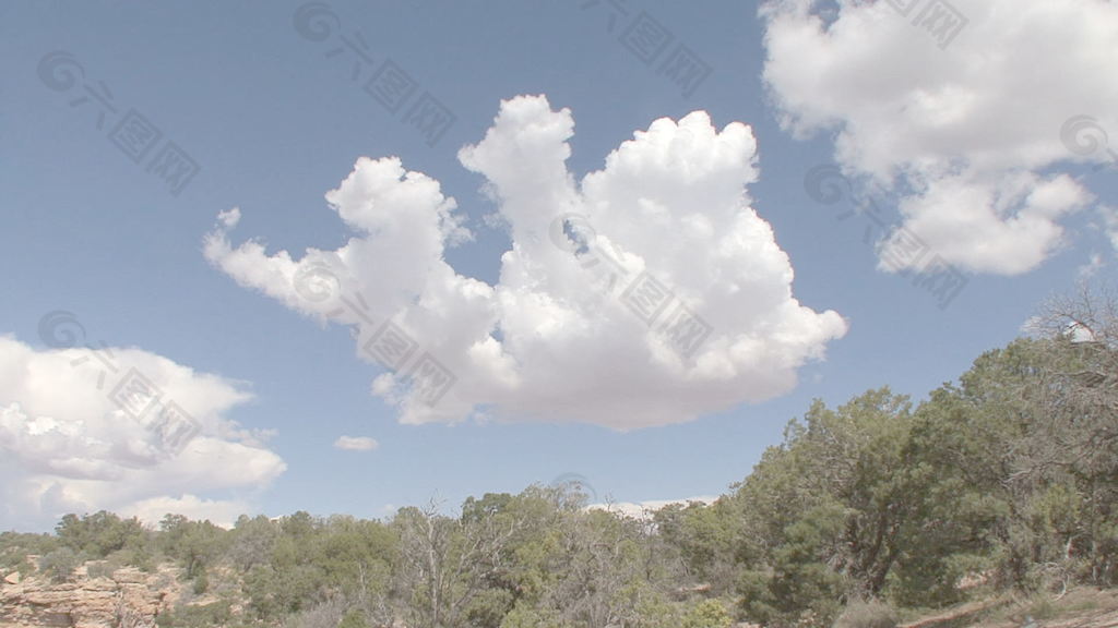 亚利桑那州的有趣的云股票视频 视频免费下载