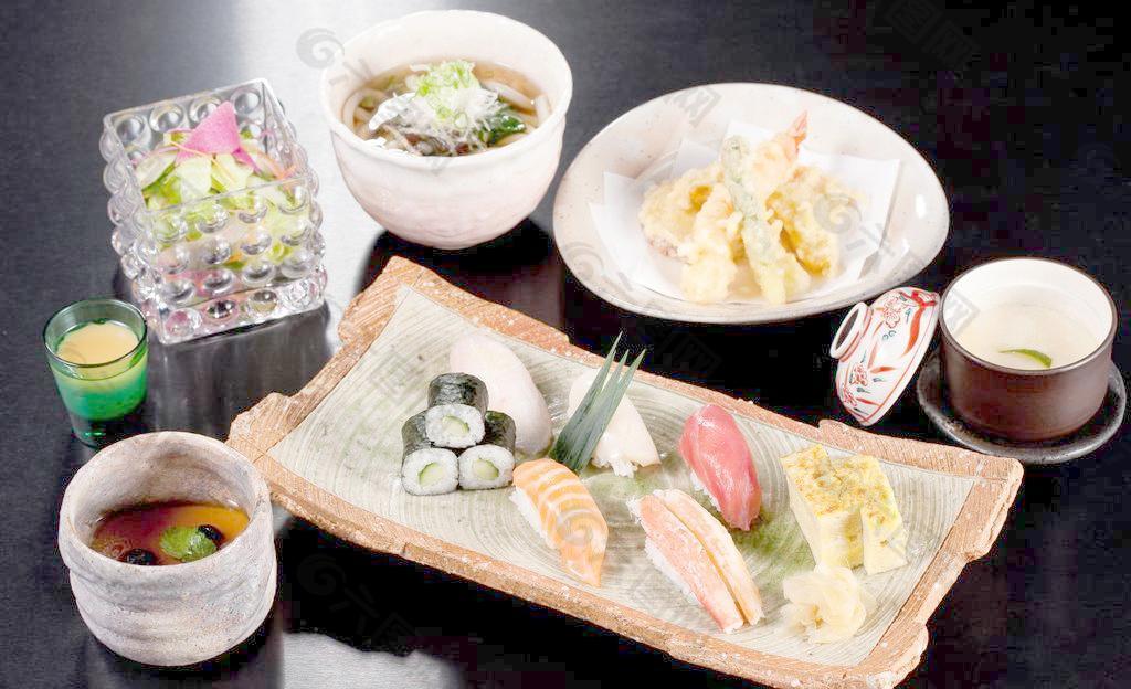 海膳套餐（各式寿司拼天妇罗）图片