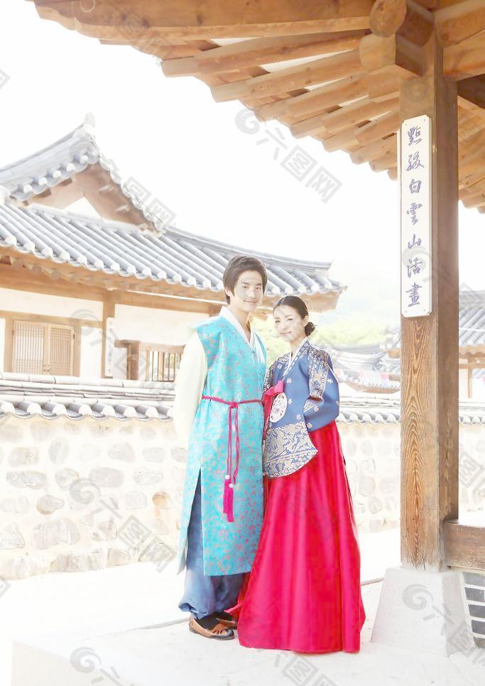 生活中的 演戏中的情侣 韩国 伉俪 婚纱 结婚 结婚照图片