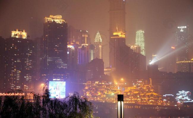 雾重庆夜景图片