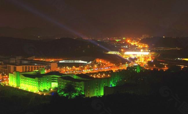 深圳大运场馆夜景图片