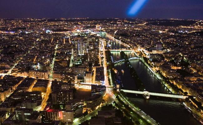 巴黎 俯瞰 城市夜景图片