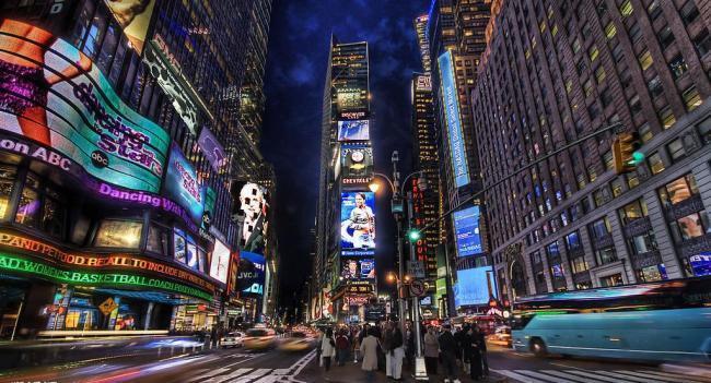 纽约繁华夜景图片