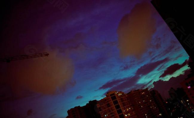 傍晚 天空 剪影图片