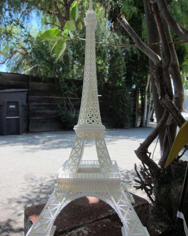 eiffel tower (scaled 3x) printed on ultimaker