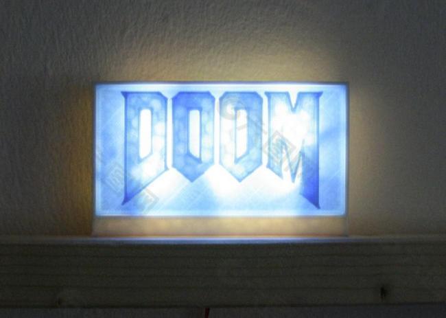 doom utilities: the bedside lamp - fluorescent