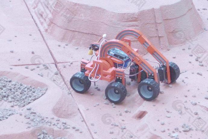 新的火星车使用新工具的升高！！