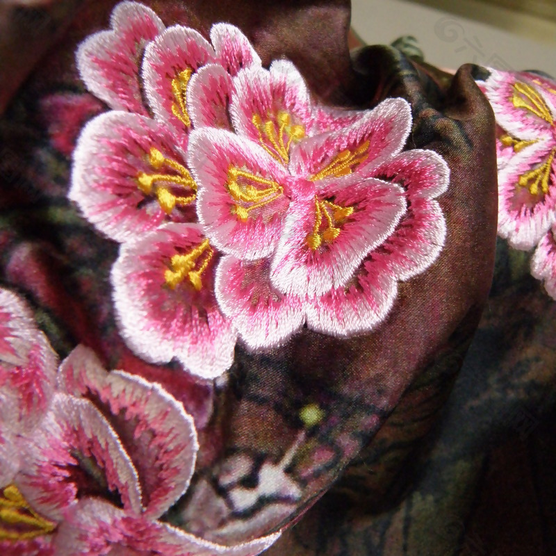 绣花 植物 花朵 实物细节 免费素材