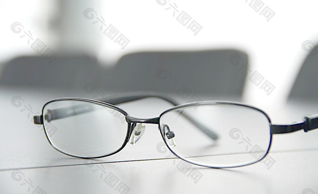 静物眼镜图片