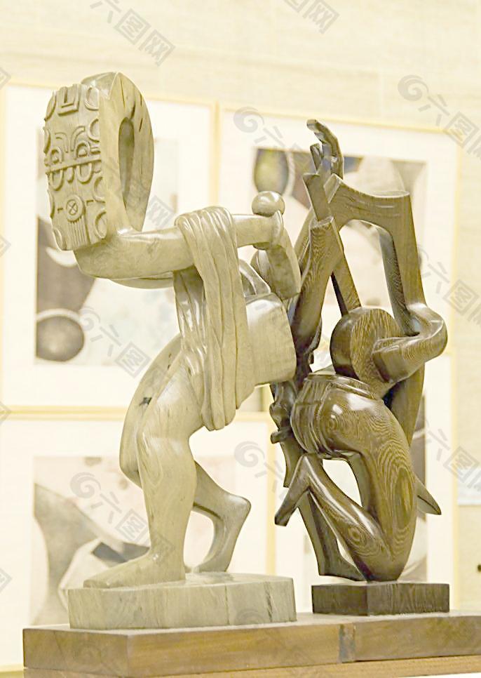 艺术展刚果木雕 欢欣鼓舞图片
